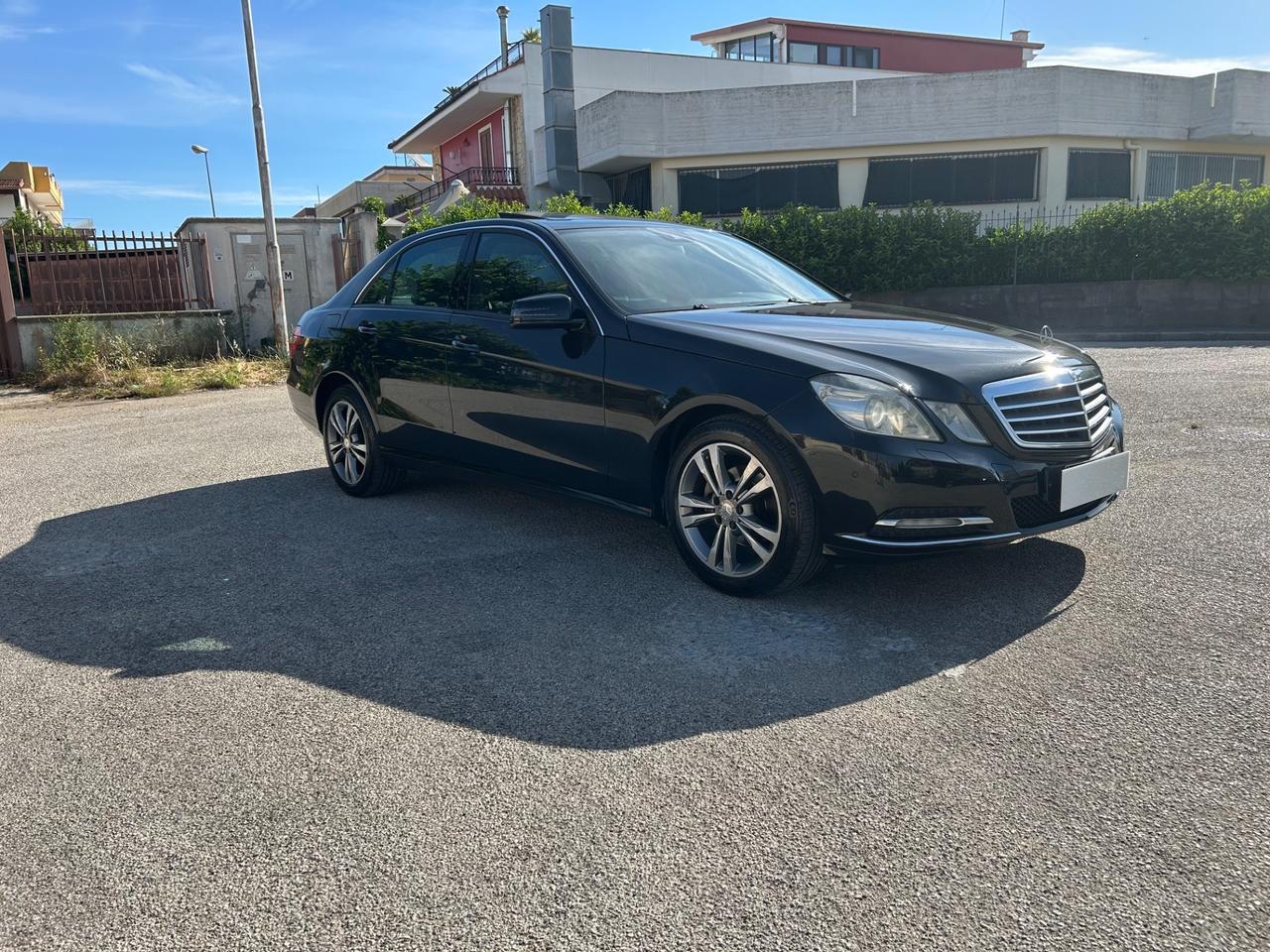 Mercedes-benz E 200 CDI Premium