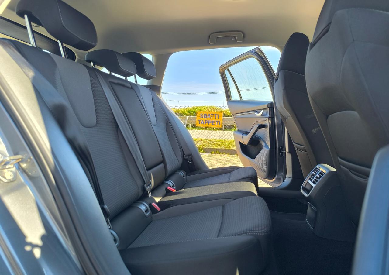 Skoda Octavia 1.0 e-TEC DSG Wagon Executive