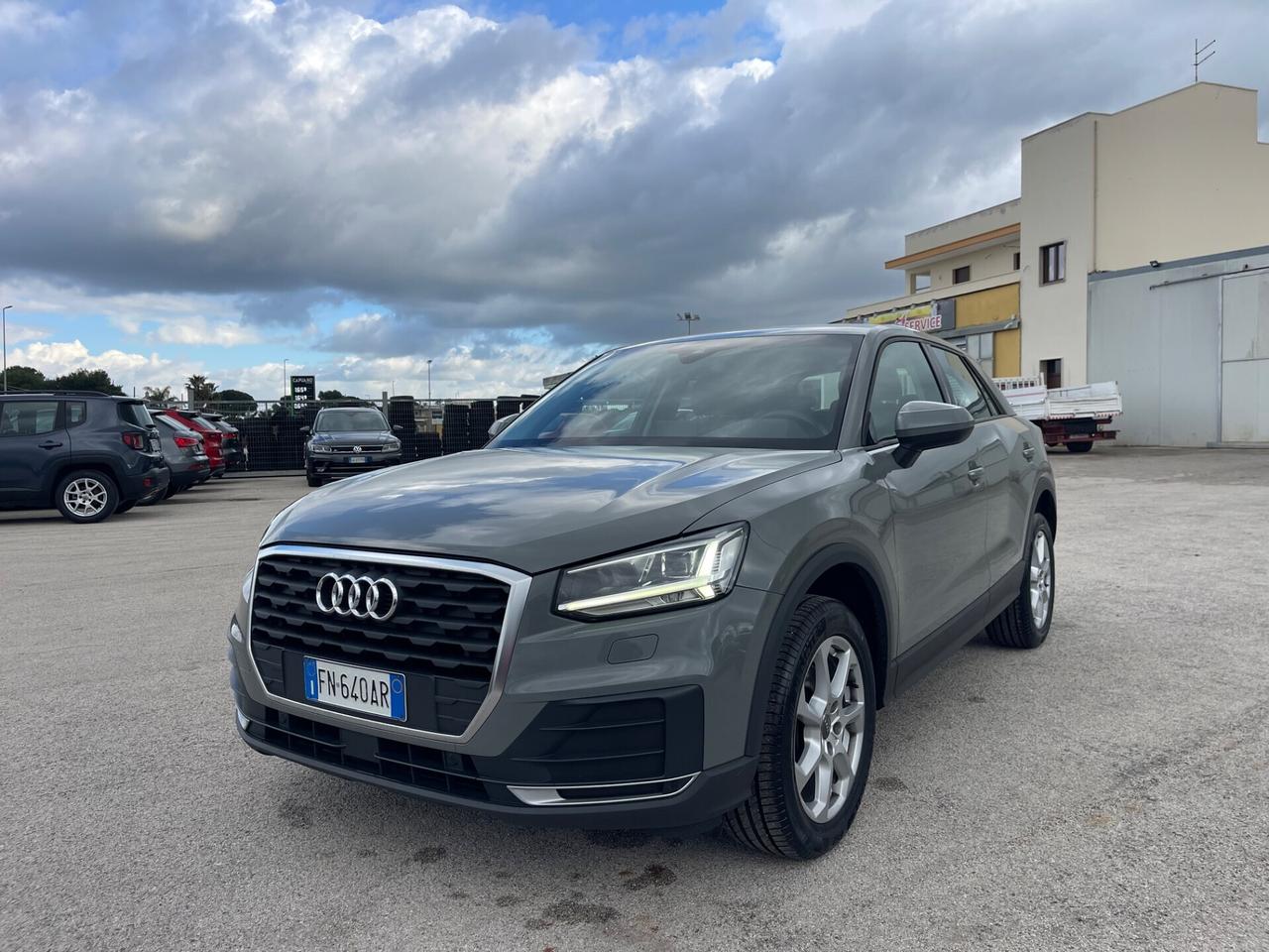 AUDI Q2 1.6 TDI 116 DESIGN MANUAL FULL LED MY18