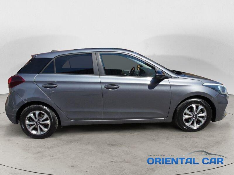 Hyundai i20 1.2 5 porte Connectline TAGLIANDATISSIMA MOLTO BELLA