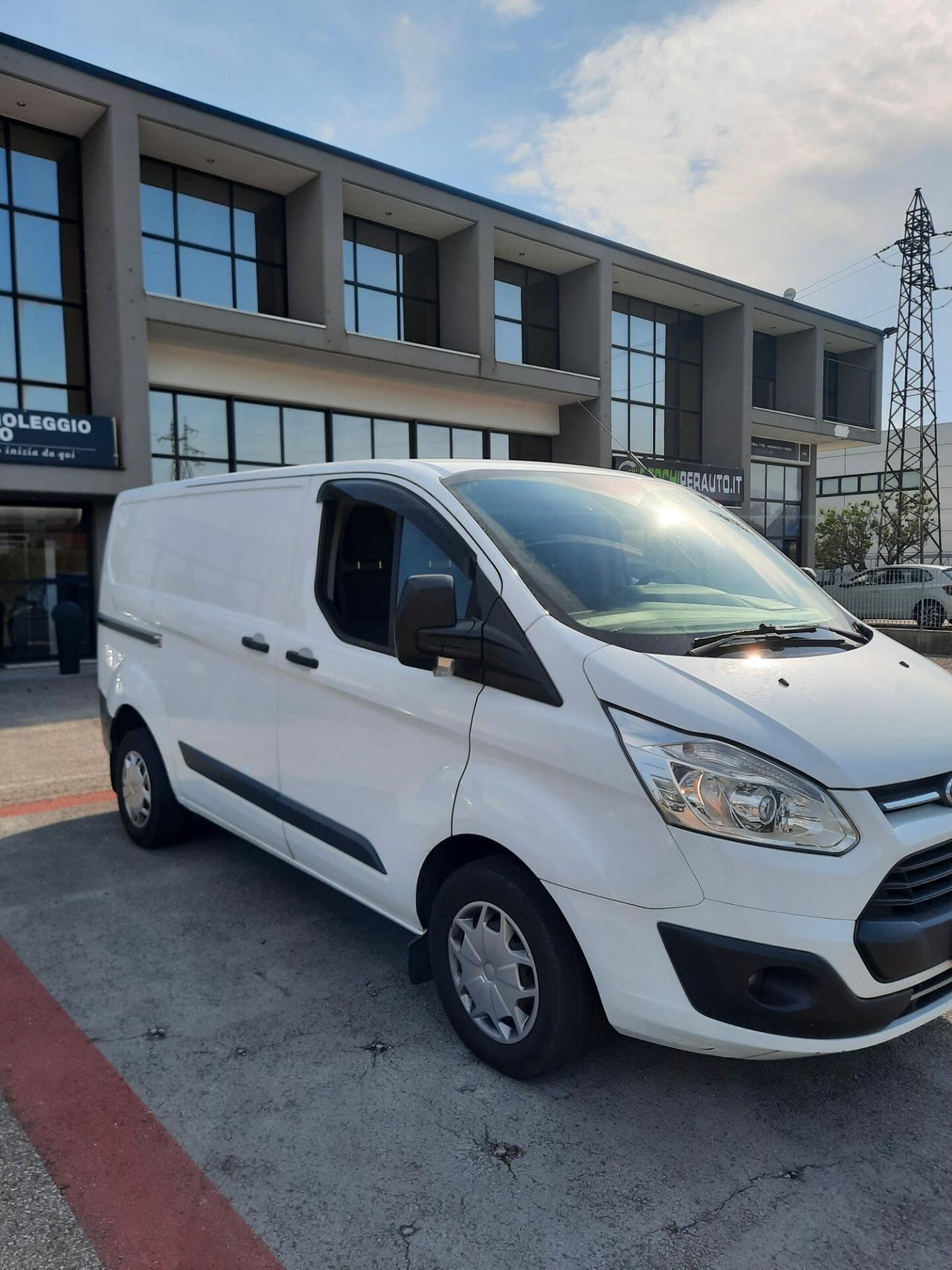 Ford Transit Custom 270 2.0 TDCi 130 PC Furgone Trend