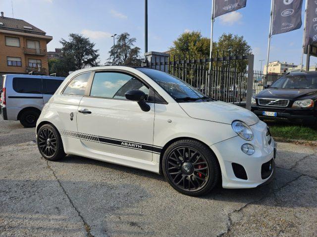 ABARTH 500 C 1.4 Turbo T-Jet Custom