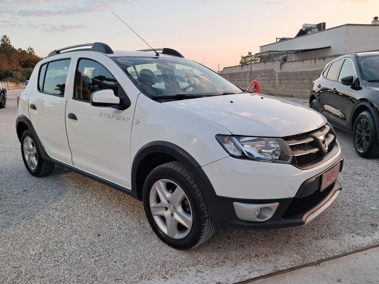 Sandero Stepway 1.5 dCi 90CV Automatica *NAVY-CRUISE*