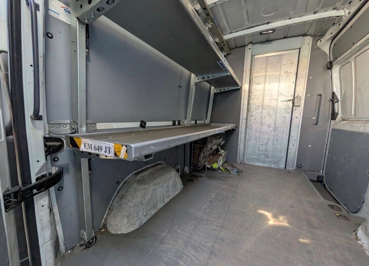 Mercedes Benz Sprinter