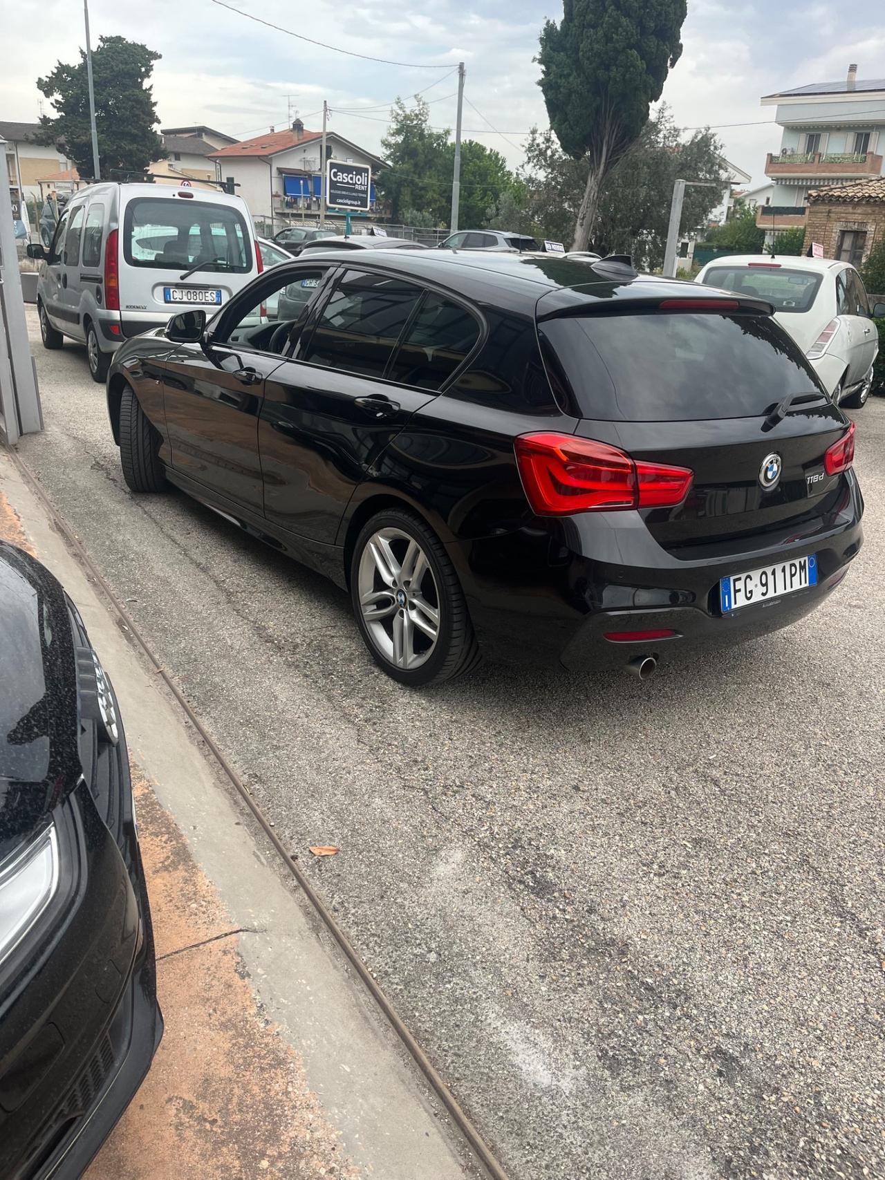 Bmw 118 118d 5p. Msport