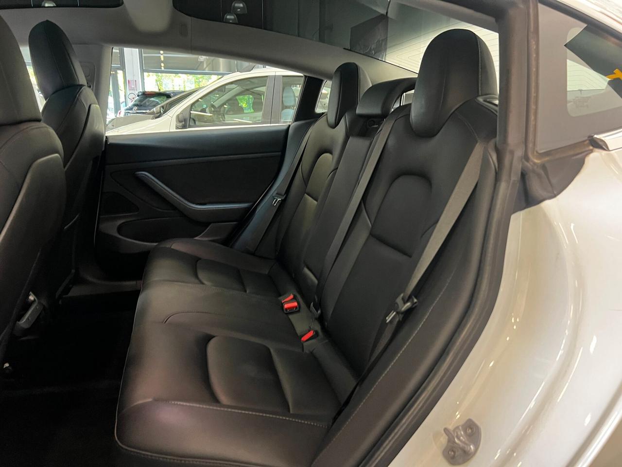 Tesla Model 3 Standard RWD Plus