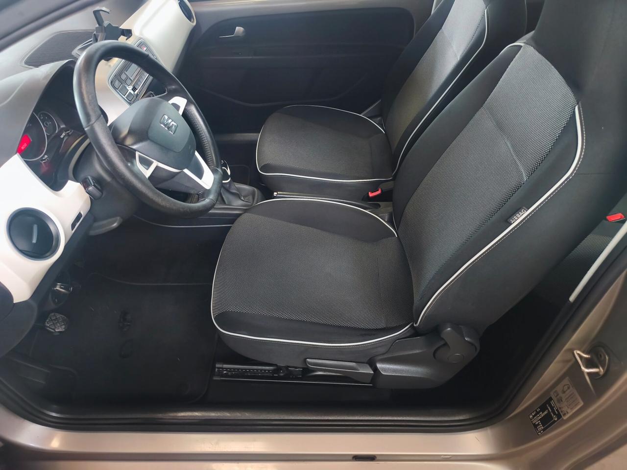 Seat Mii 1.0 68 CV 3 porte Chic Ecofuel