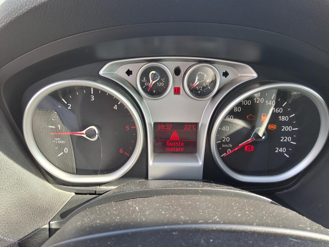 Ford Kuga 2.0d piu' Fiat 500 1.2 X COMMERCIANTI