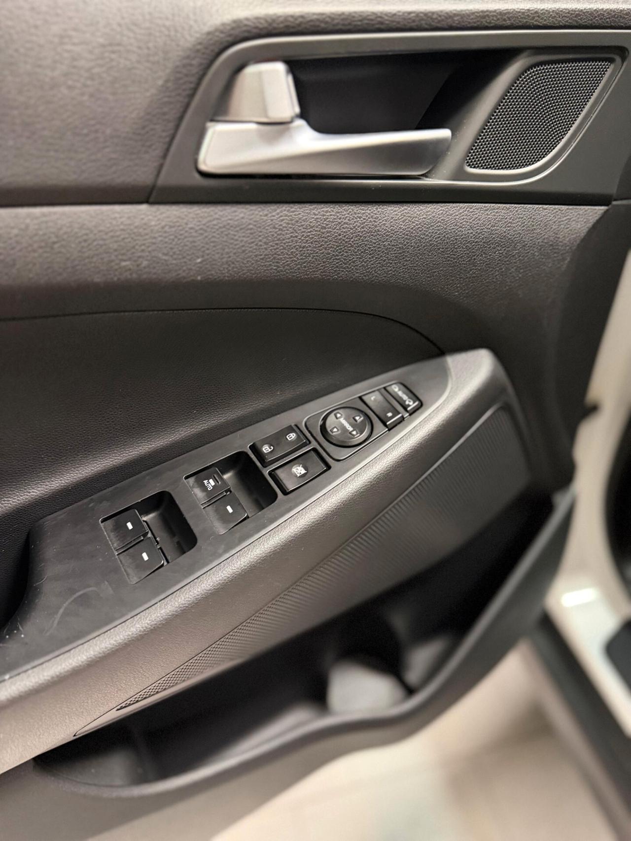 Hyundai Tucson 1.7 CRDi DCT Sound Edition