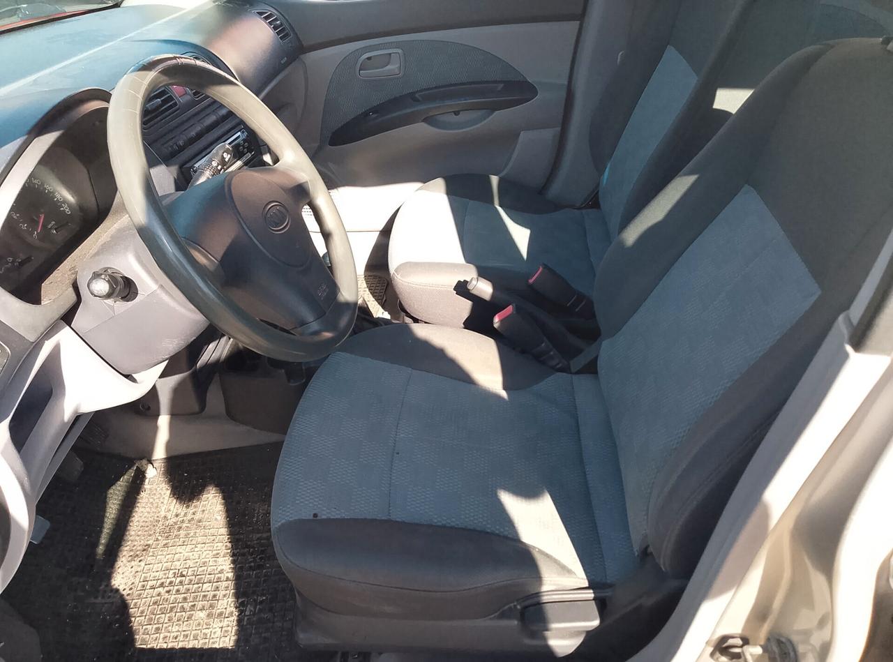 Kia Picanto 1.1 12V CRDi VGT Spicy