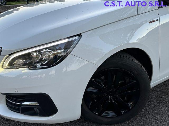 PEUGEOT 308 BlueHDi Berlina 5p GT-Line LED NAVI PDC