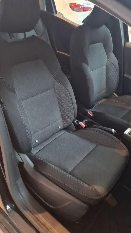 Renault Clio E-Tech Hybrid 1.6 Hybrid E-TECH 140cv ZEN