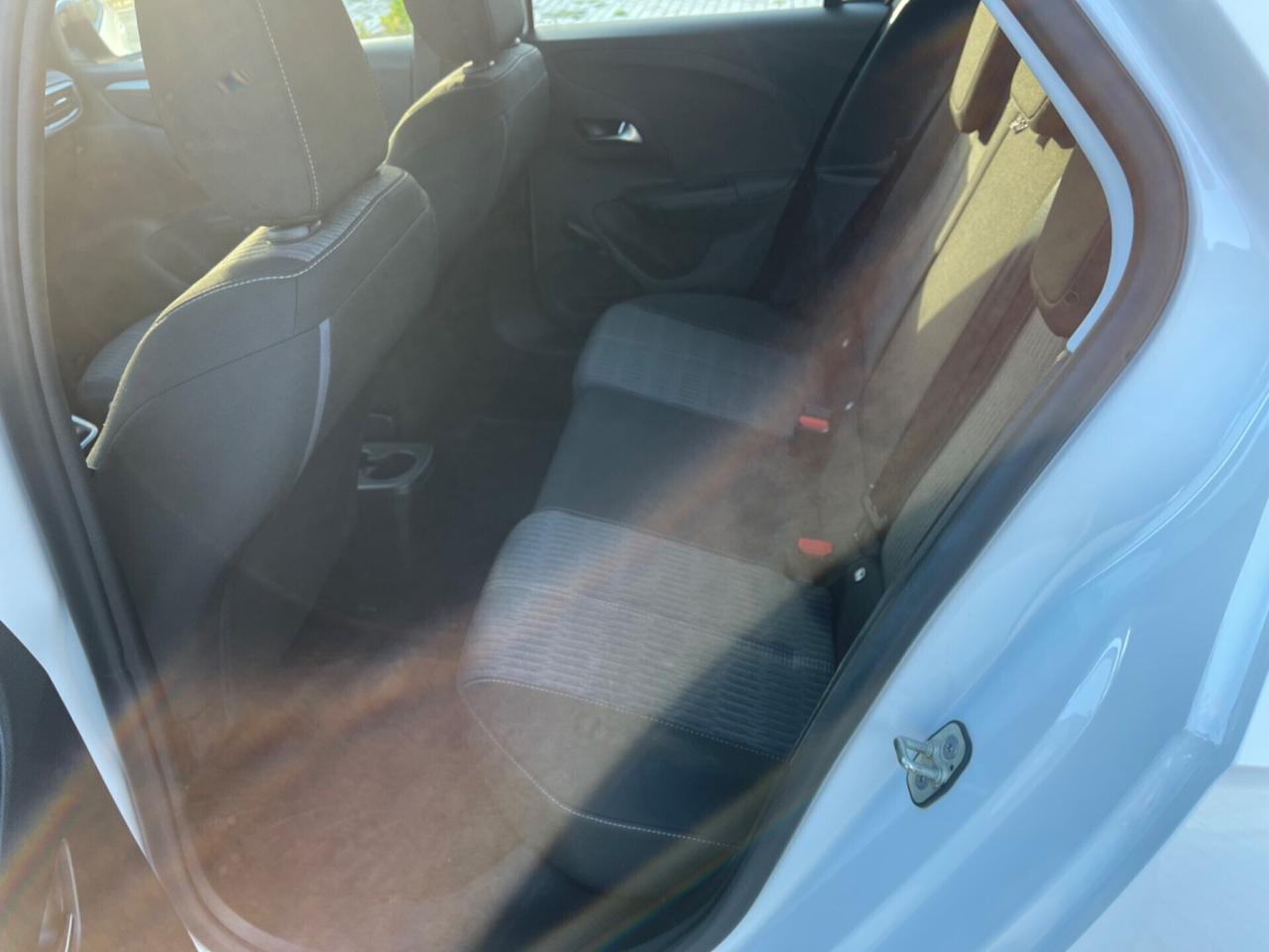 Opel Corsa 1.5 diesel 100 CV Edition