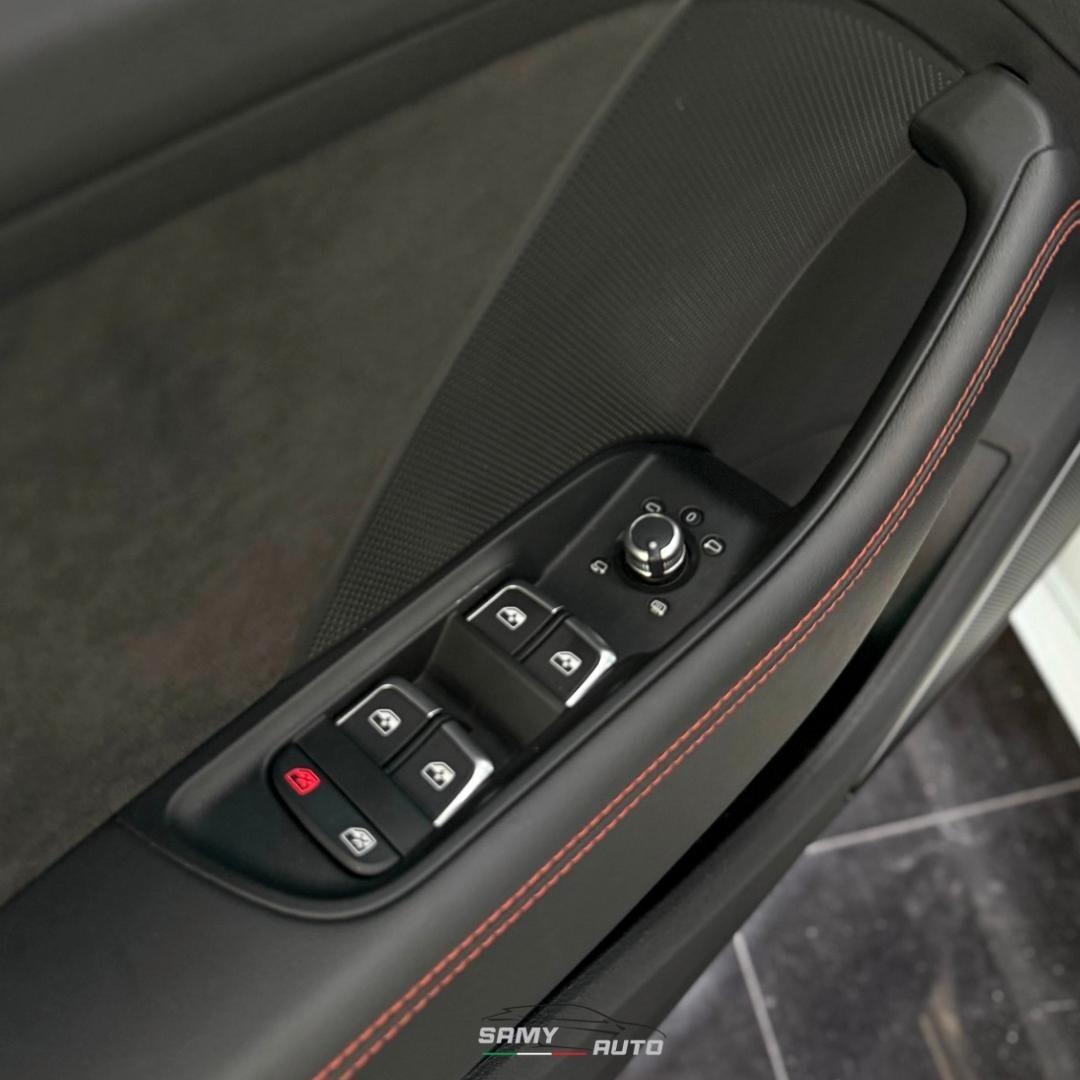 Audi RS3 Audi RS3 RS3 Sportback 2.5 tfsi quattro s-tronic