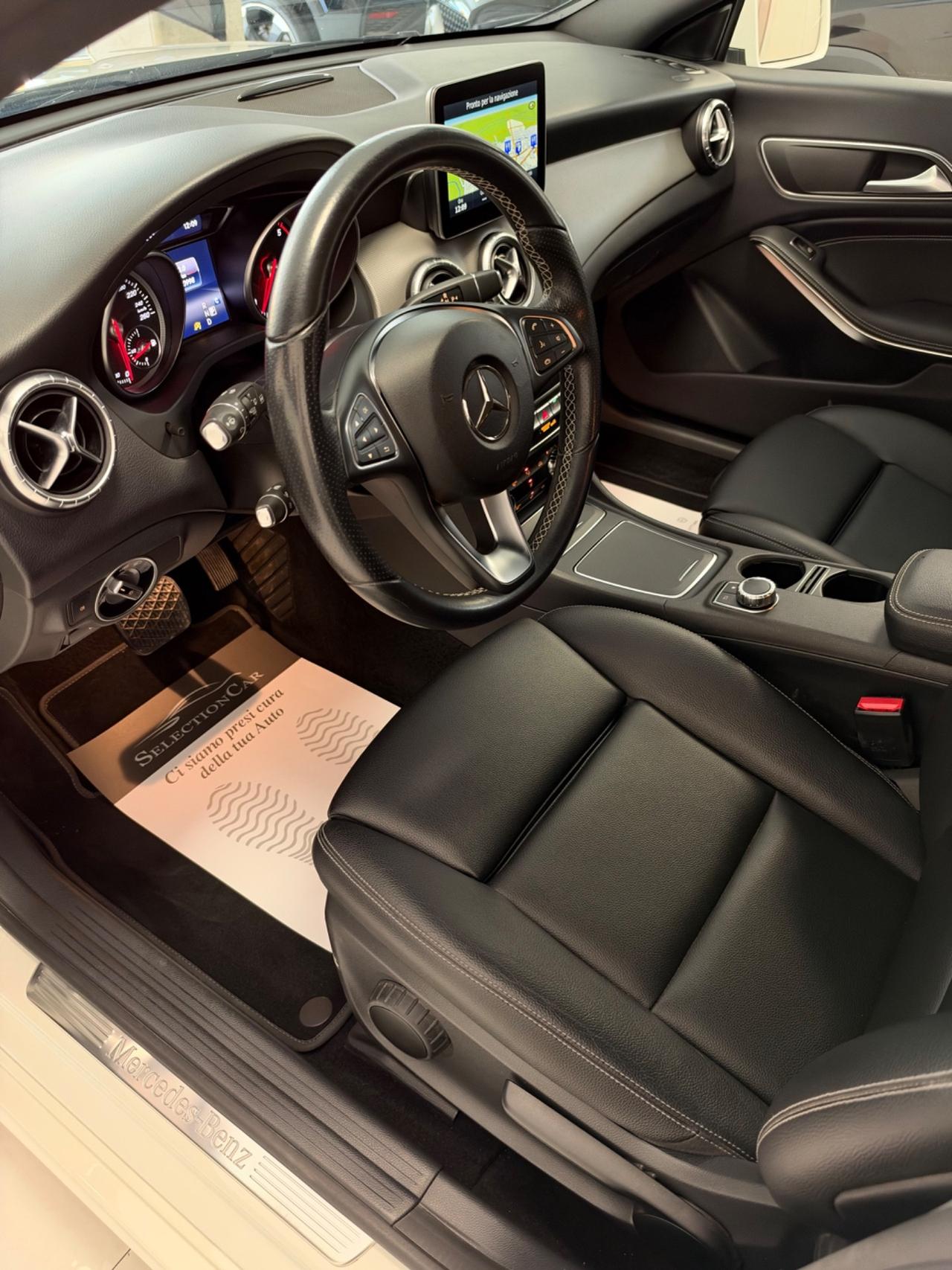 Mercedes-benz CLA 220 d S.W PARI AL NUOVO