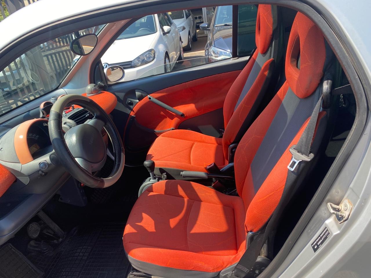 Smart ForTwo 700 coupé pure (45 kW)