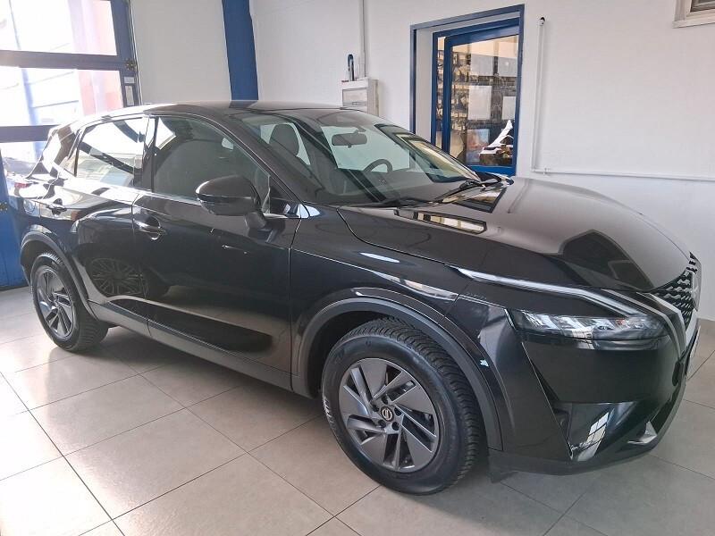 Nissan Qashqai MHEV 140 CV Business