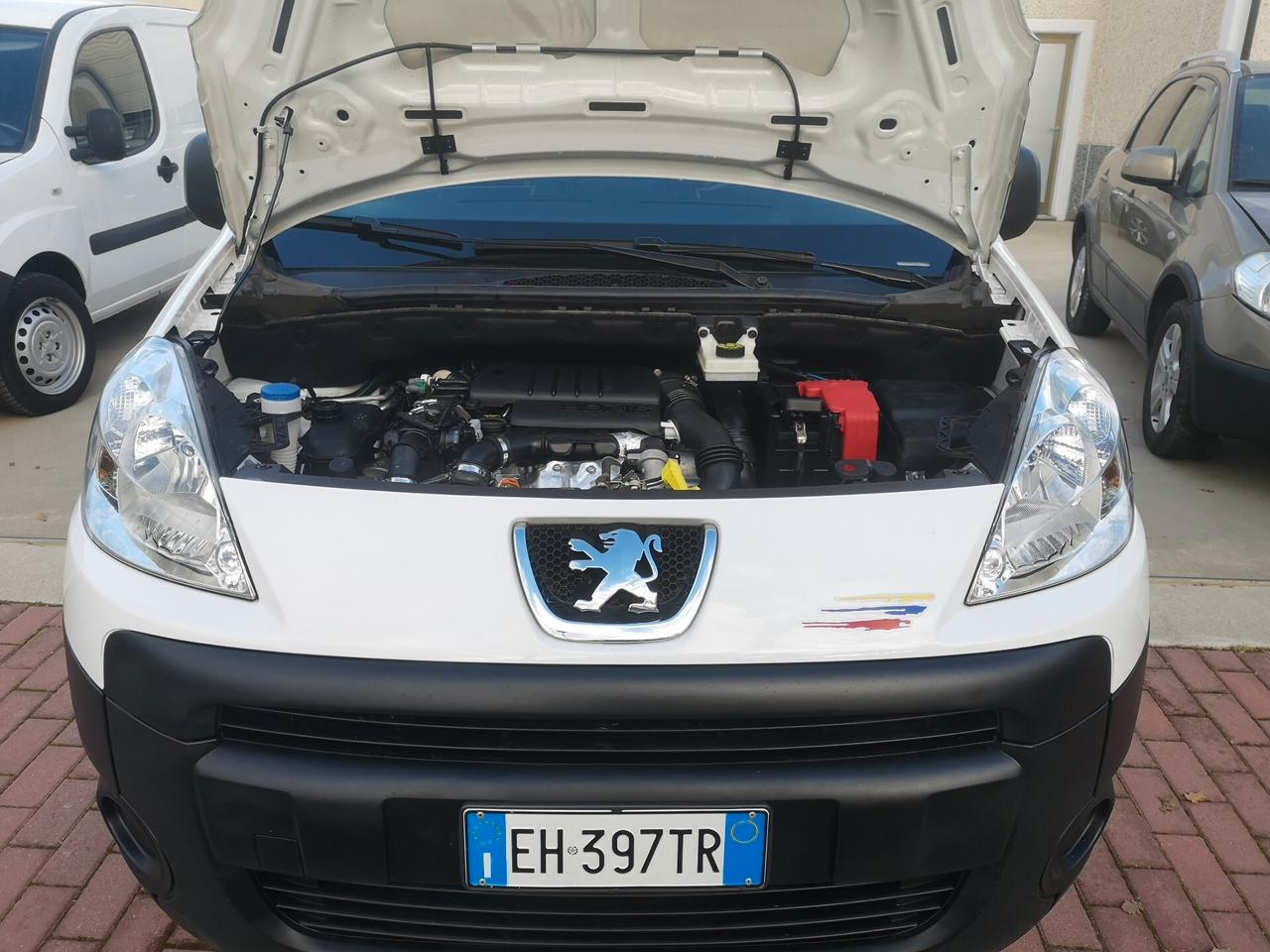 Peugeot Partner Tepee Mix 1.6 8V HDi 92 FAP Comfort