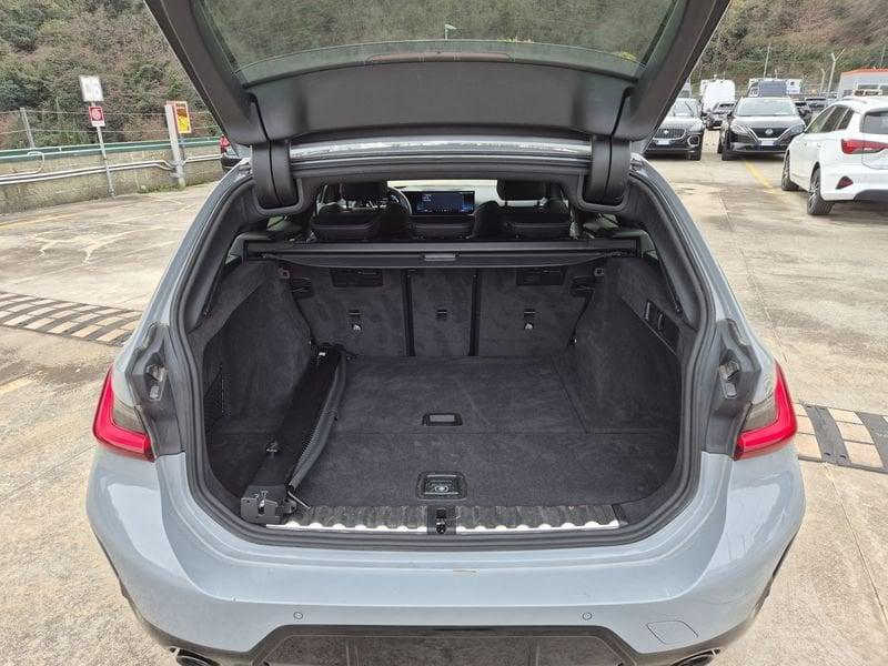 BMW Serie 3 320d Touring mhev 48V xdrive MSport Pro auto