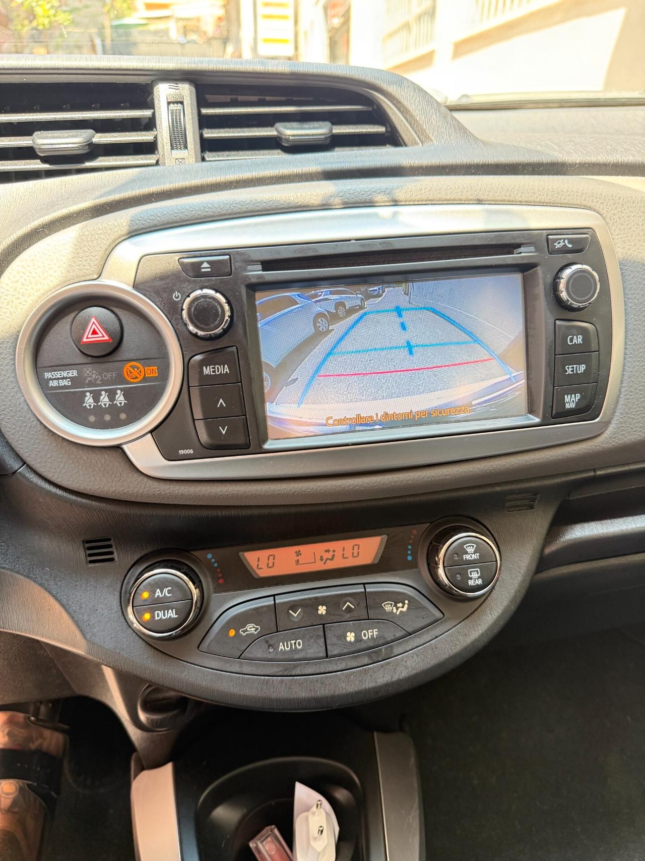 Toyota Yaris 1.0 5 porte Active
