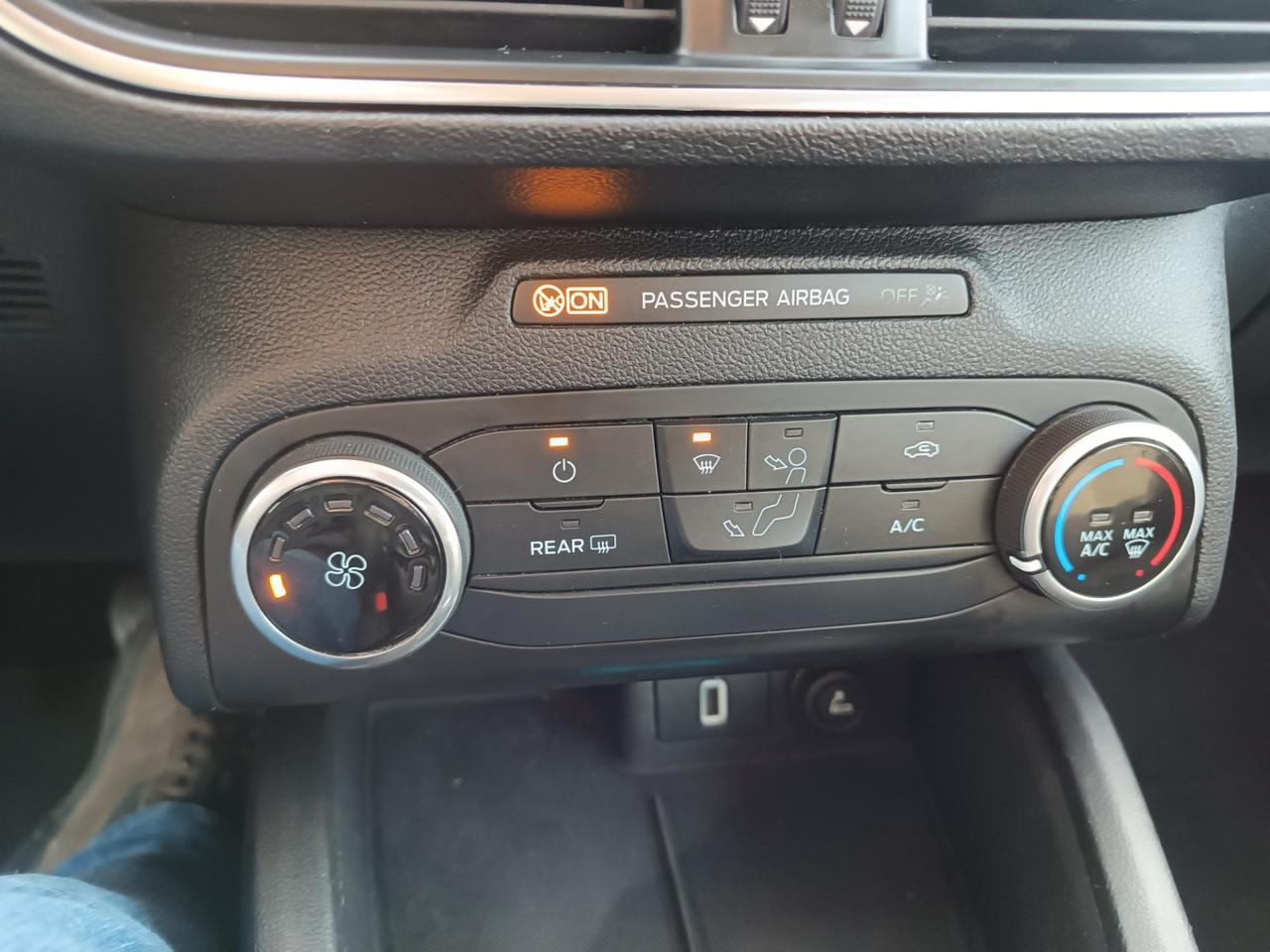 Ford Focus Active Wagon Focus Active SW 1.5 ecoblue s&s 120cv my20.75