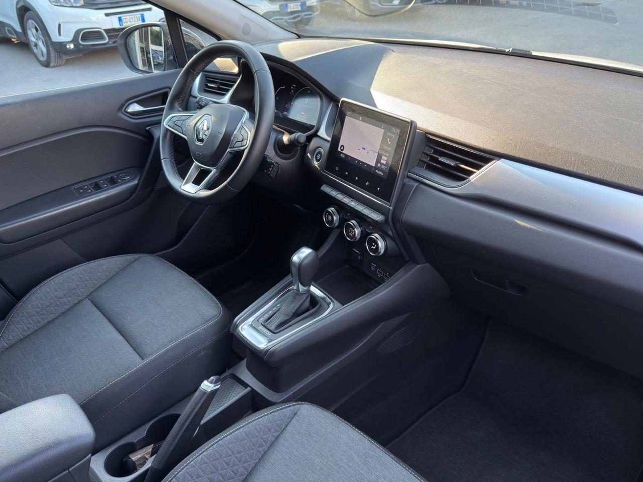 Renault Captur Full Hybrid E-Tech 145 CV Business