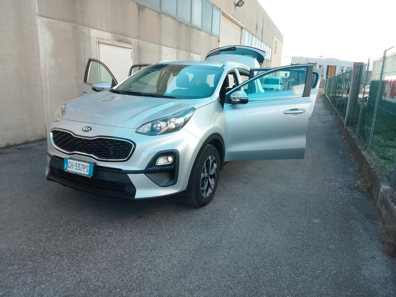 Kia Sportage 1.6 CRDi MHEV Business