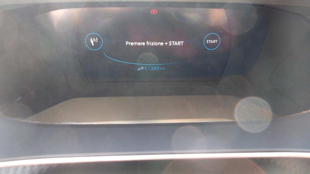 PEUGEOT 2008 1.2 BENZ-RETROC-PREZZO PROMO!