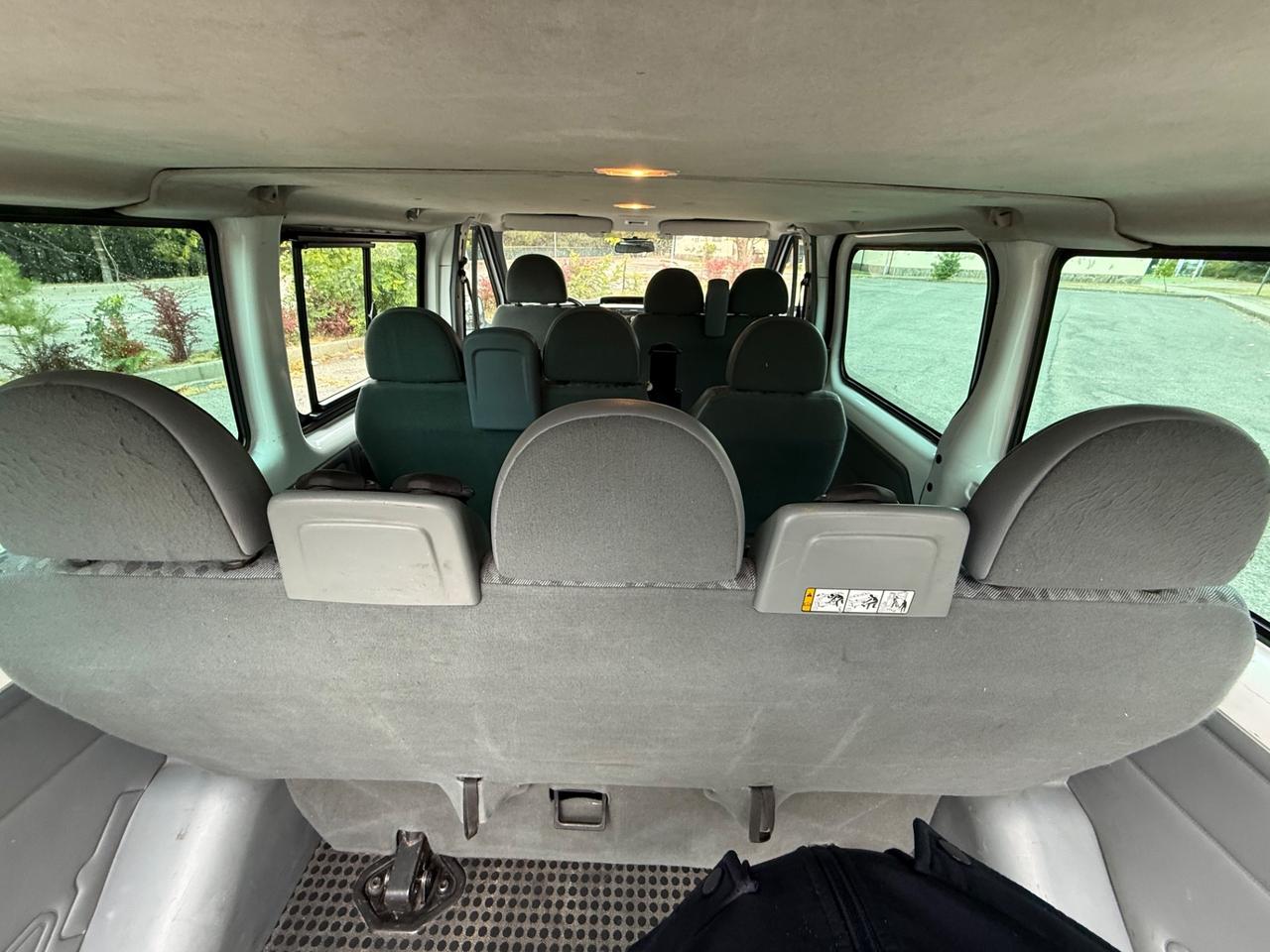Ford transit 9 posti