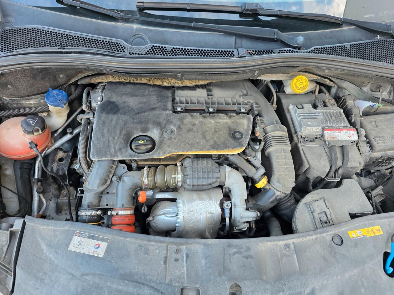 Peugeot 2008 BlueHDi 100 Allure