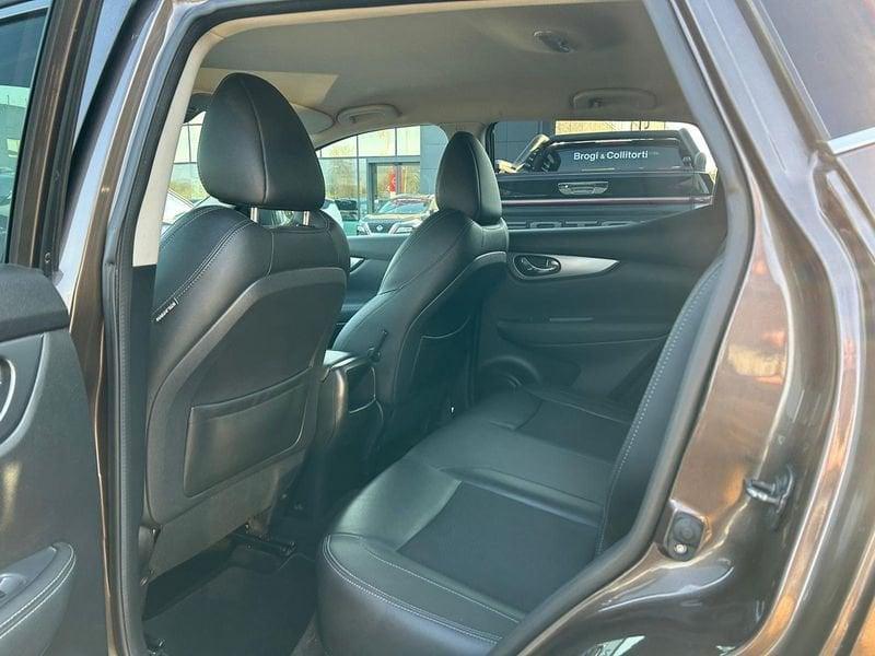 Nissan Qashqai II 2017 1.2 DIG-T 115cv N-Connecta 2WD Xtronic