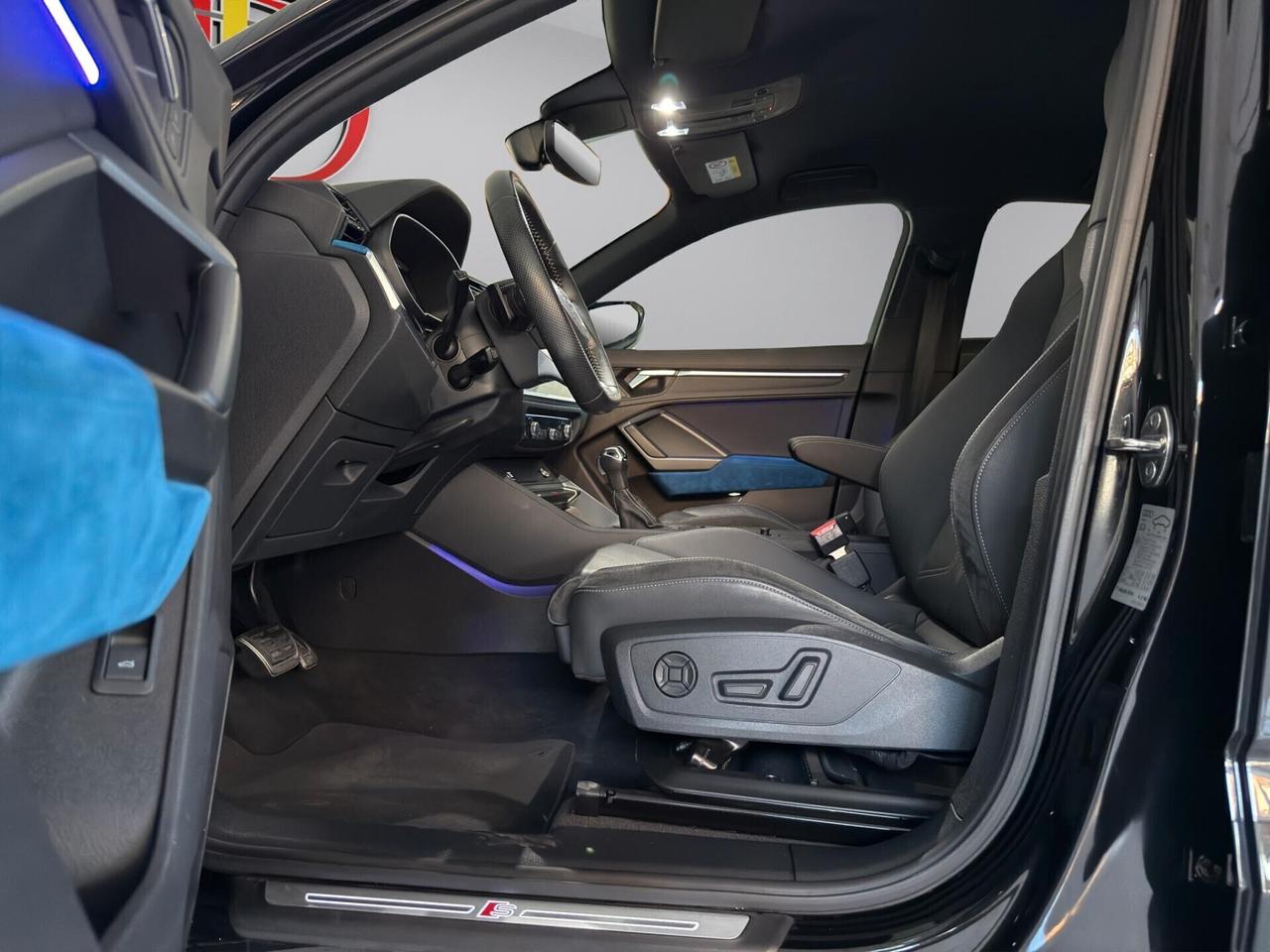 Audi Q3 Sportback 40 TDI quattro S tronic S line edition