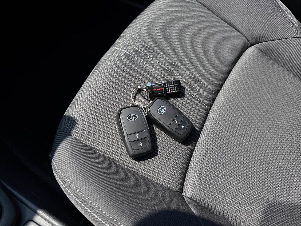 NUOVA Toyota Yaris 1.5 Hybrid Icon 2026