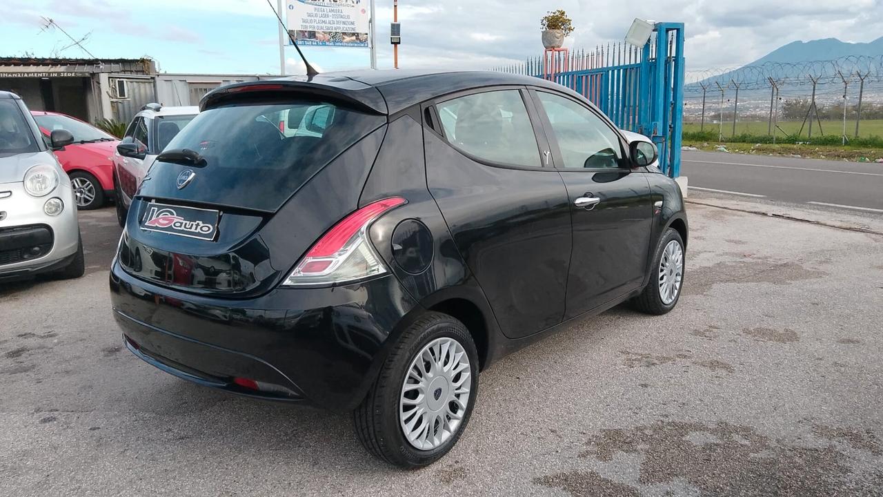 Lancia Ypsilon 1.2 BENZINA