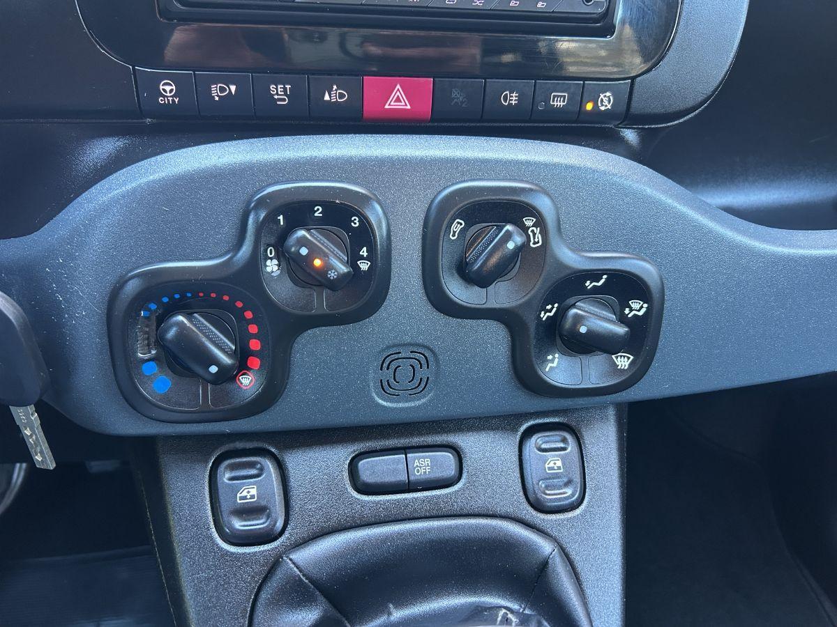 FIAT - Panda - 1.2 69CV Lounge