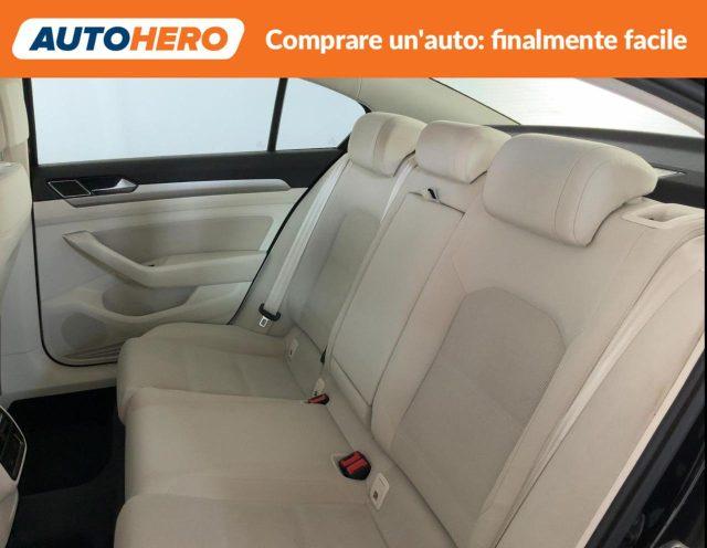 VOLKSWAGEN Passat 2.0 TDI DSG Business BlueMotion Technology