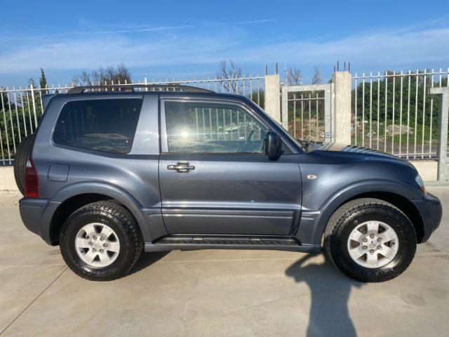 MITSUBISHI Pajero 2.5 TDI DA VETRINA