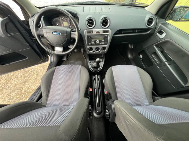 FORD Fusion 1.4 16V 5p. Titanium