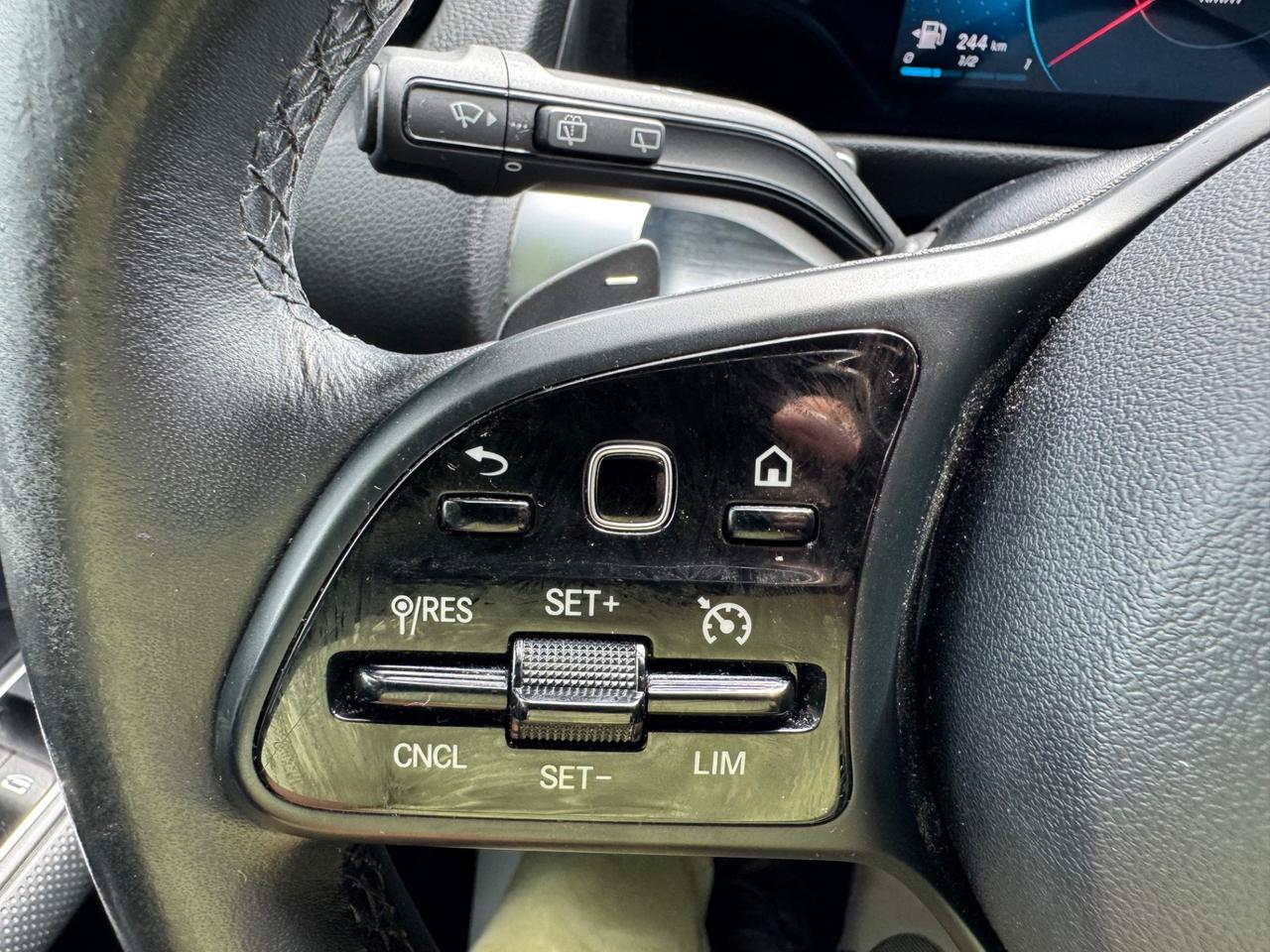 Mercedes-benz GLB 200 d Automatic Sport