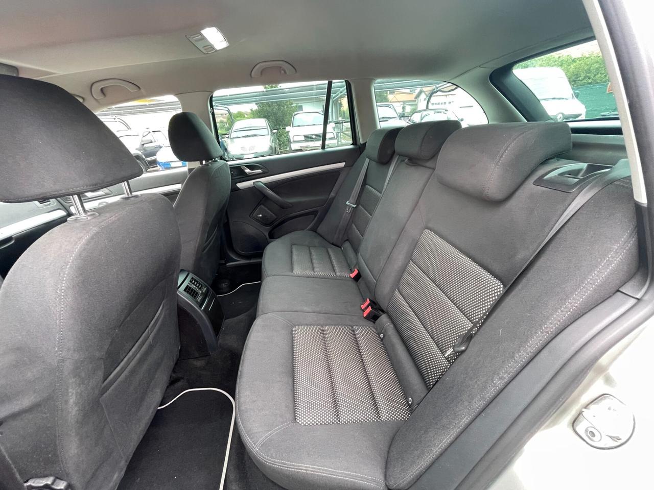 Skoda Octavia 2.0 TDI CR F.AP. 4x4 Wagon Scout