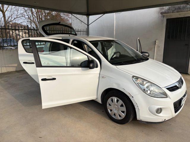 HYUNDAI i20 1.2 5p. BlueDrive GPL VALIDO FINO 09/2031 OK NEOP