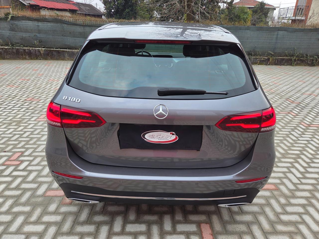 Mercedes-benz B 180 Automatic Premium 136cv