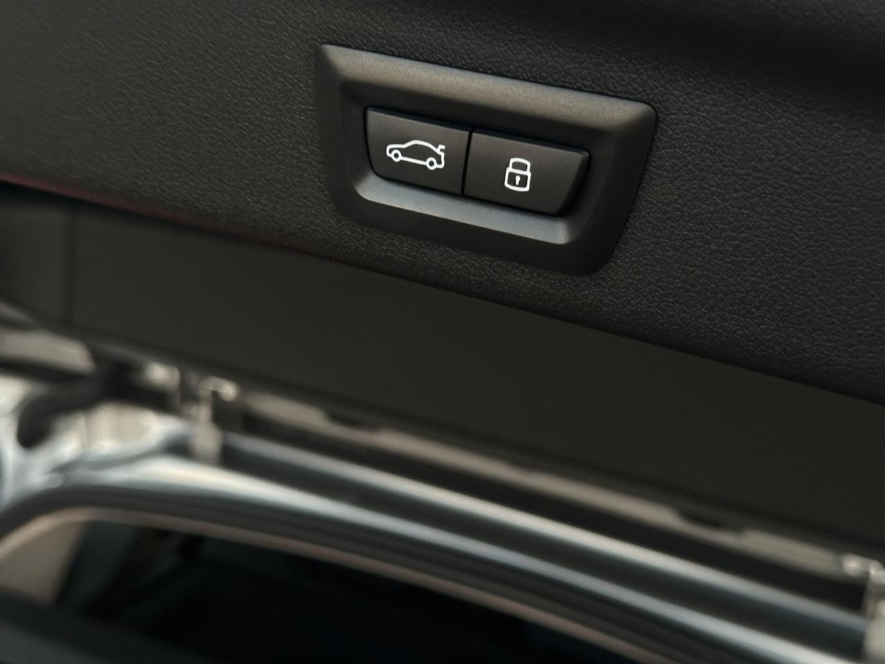 Bmw X1 sDrive 18d X Line Cam 360°,head-up display