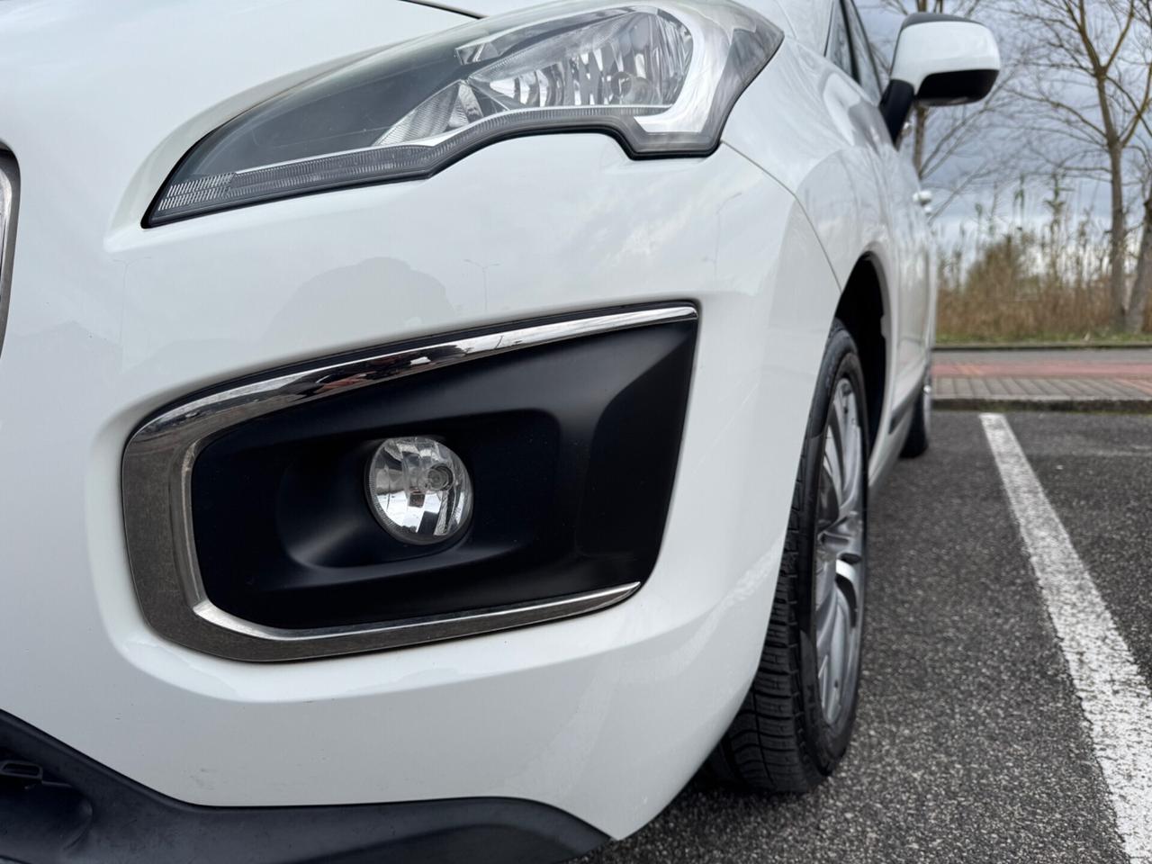 Peugeot 3008 1.6 HDi 115CV Active