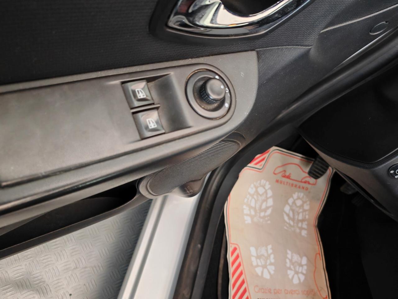 Renault Clio 1.2 75CV GPL 5 porte Live