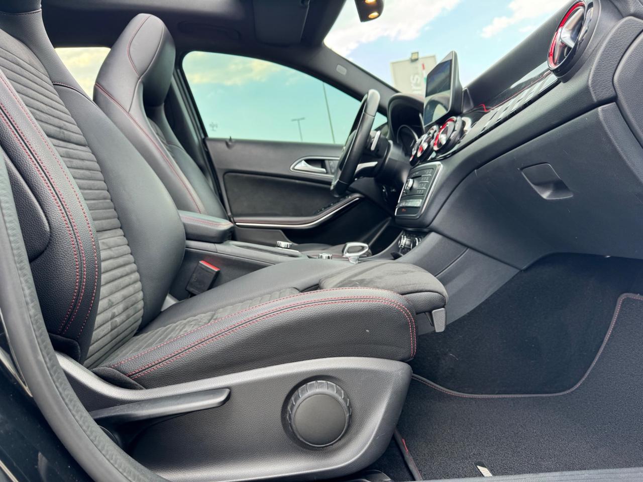 Mercedes-benz GLA 45 AMG 2.0 381cv turbo pack scarichi performance