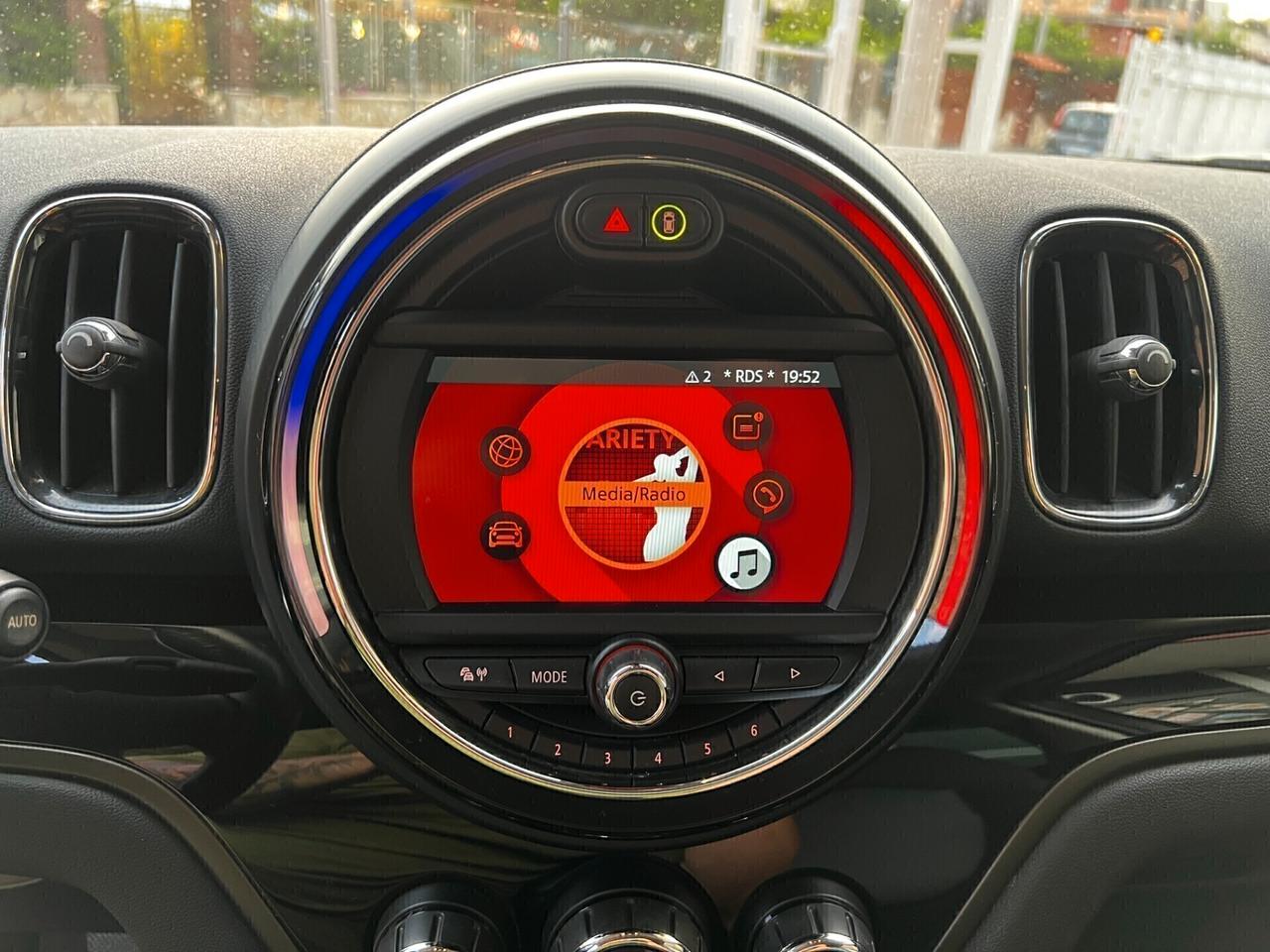 Mini Countryman D Automatica-2018-FULLED