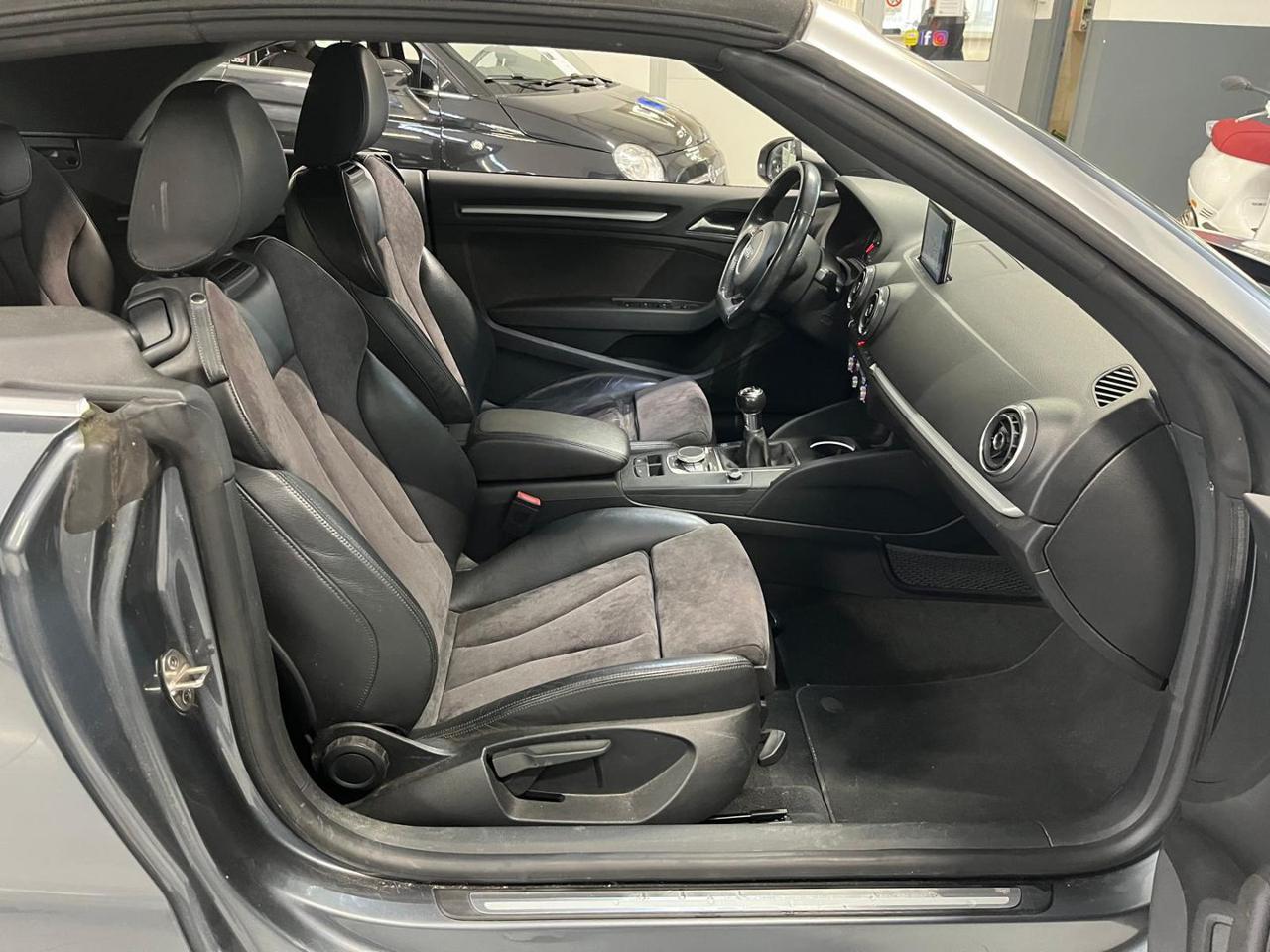 AUDI A3 Cabrio 1.4 TFSI COD ultra Ambition