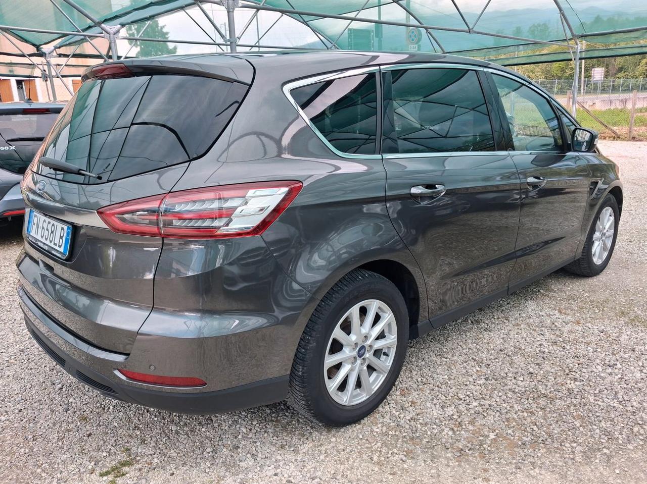 Ford S-Max 2.0 tdci Titanium s&s 150cv powershift 7p.ti