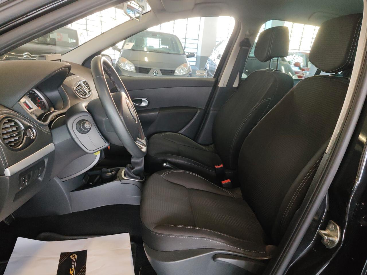 Renault Clio 1.2 16V 3 porte Luxe